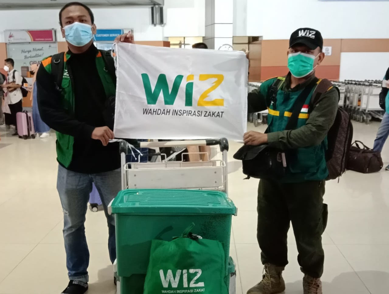 Relawan Wahdah Inspirasi Zakat (WIZ) diberangkatkan ke daerah bencana di NTT. Istimewa