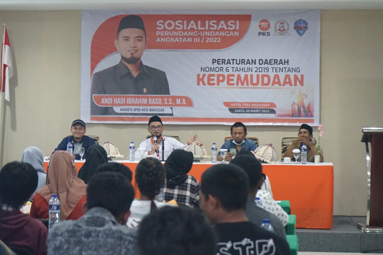 Anggota DPRD Makassar, Andi Hadi Ibrahim Baso, S.S., M.A., menggelar sosialisasi Peraturan Daerah (Perda) Nomor 6 Tahun 2019 tentang Kepemudaan, di Hotel Tree Makassar, Sabtu (5/3/2022).