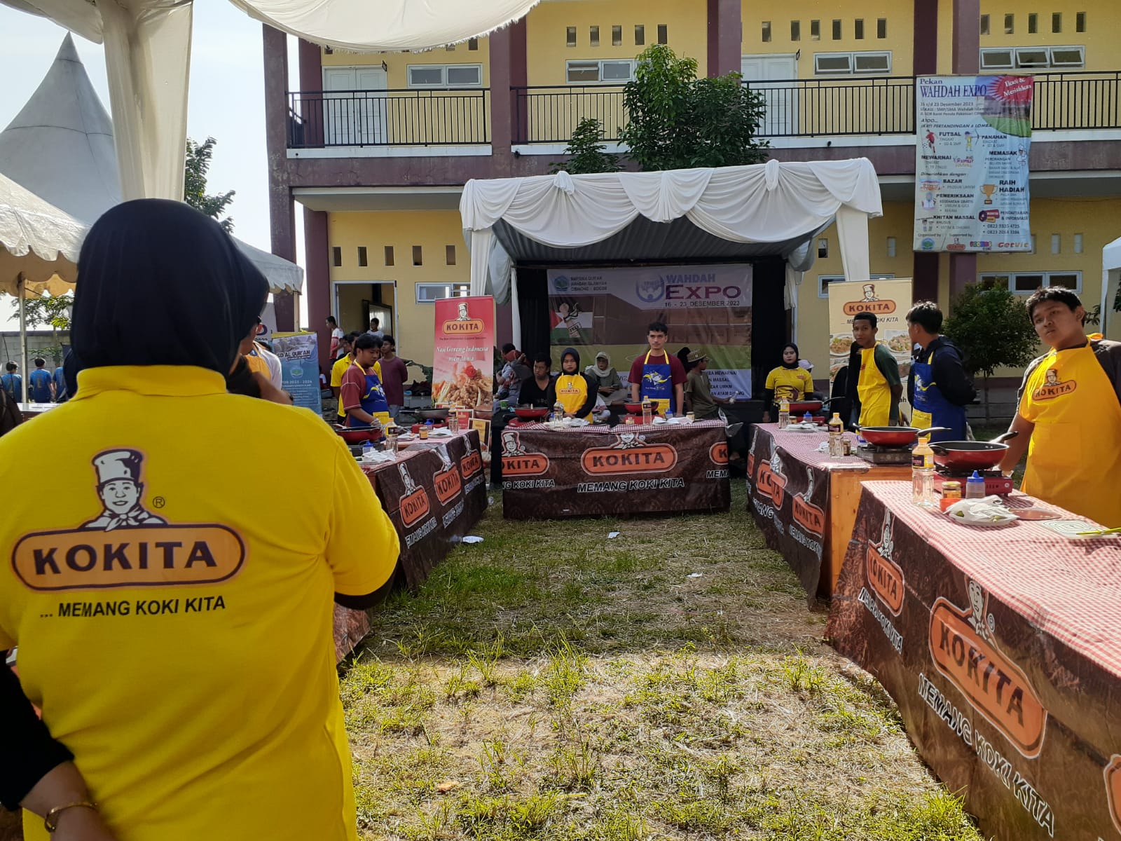 Suasa arena Wahdah Expo di Cibinong, Kabupaten Bogor, Jawa Barat.