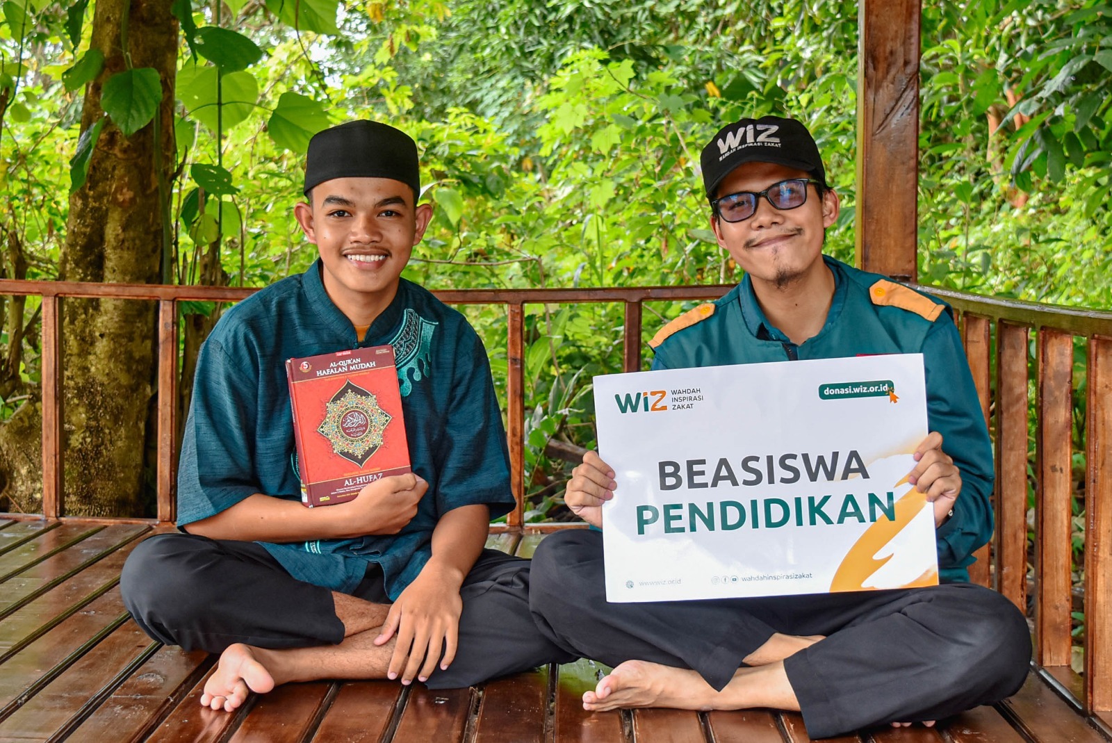 Nuaim Al-Farisi, seorang santri penerima beasiswa dari WIZ.