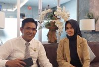Owner PT. Super Tani Indonesia, Andi Undru Mario, bersama dengan istri.